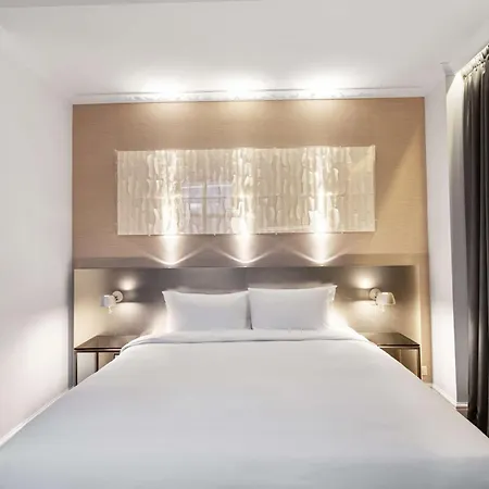 Radisson Blu Hotel, Centre