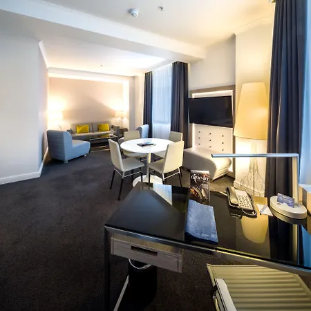 فندق Radisson Blu Hotel, Centre ليدز