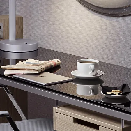 فندق Radisson Blu Hotel, Centre 4*