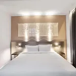 Radisson Blu Hotel, Centre