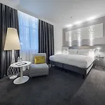 Radisson Blu Hotel, Centre 4* 리즈