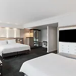 Radisson Blu Hotel, Centre Szálloda