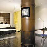 Szálloda Radisson Blu Hotel, Centre 4*