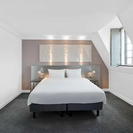 Radisson Blu Hotel, Centre