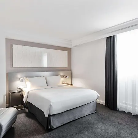Radisson Blu Hotel, Centre