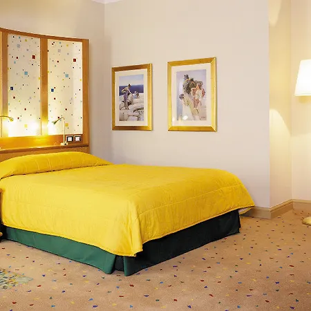 Radisson Blu Hotel, Centre Hotel