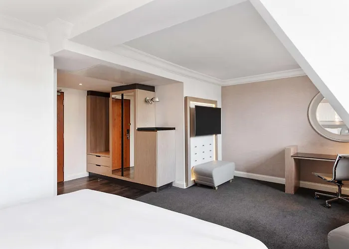 Radisson Blu Hotel, Centre Hotel