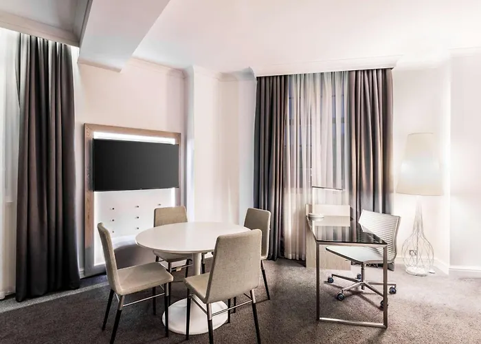 Hotel Radisson Blu Hotel, Centre