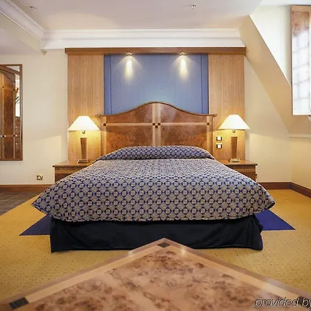 Radisson Blu Hotel, Centre