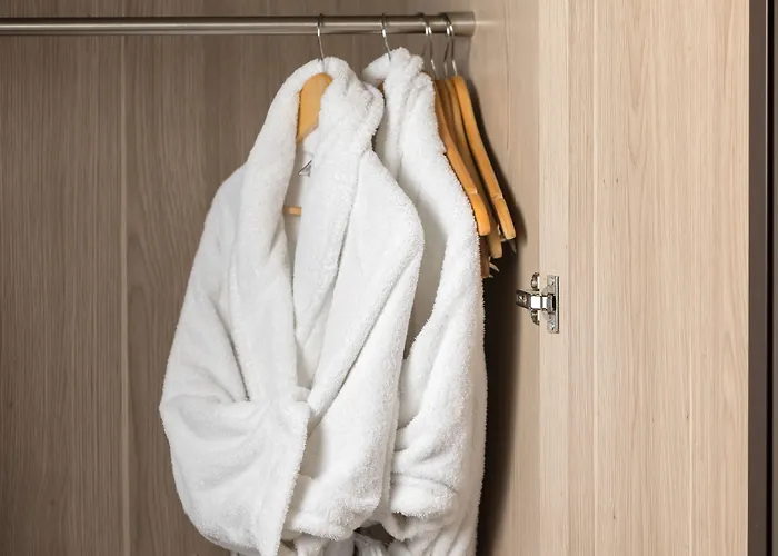 Radisson Blu Hotel, Centre Hotel 4*